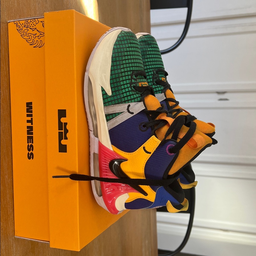 Nike Kids Green and Yellow Sneakers